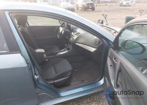 2011 Mazda Mazda3 I Touring из США, поврежденный, VIN JM1BL1VG0B1445475